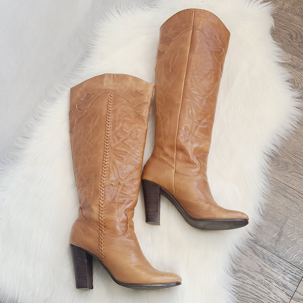 Steve Madden Boots size 9.5 cowboy style